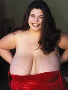 Samantha Slopes 40K big tits cleavage pics from JuggMaster.com