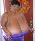 Norma Stitz enormous tits live on webcam at ImLive.com