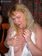 Vix tits out in party mode at the pub from Tits-Out.com